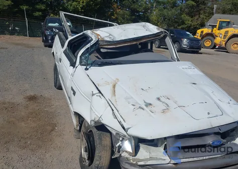 1995 Ford Ranger из США, поврежденный, VIN 1FTCR10A6SPA79864